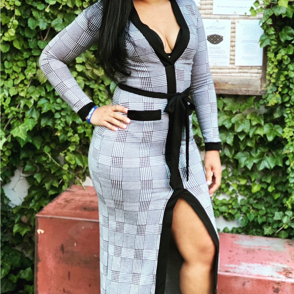 Women’s Fashion Nova Long Sleeve maxi dress M